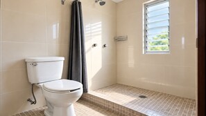 Bathroom - Hotel El Trebol (Yautepec)