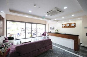 Khu sảnh