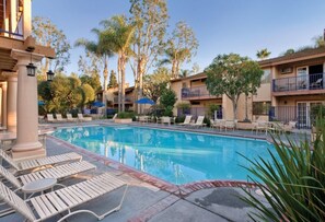 Image-12 - Anaheim | Disneyland Weekend Stay | Pool & Hot Tub (Anaheim)