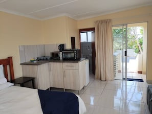Room - Room-panoramic Ocean Views Private Studi (Port Shepstone)