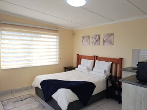 Room - Room-panoramic Ocean Views Private Studi (Port Shepstone)