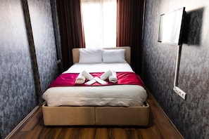 Room - Ada suit çamlık (Denizli)