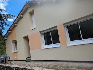 Exterior - New Listing (Saint-Affrique)