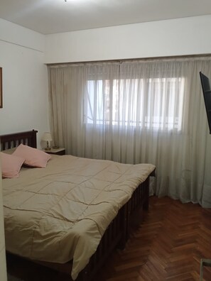 Room - New Listing (Cdad. Autónoma de Buenos Aires)