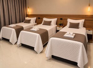 Room - Hotel Vicenza (Itaquaquecetuba)