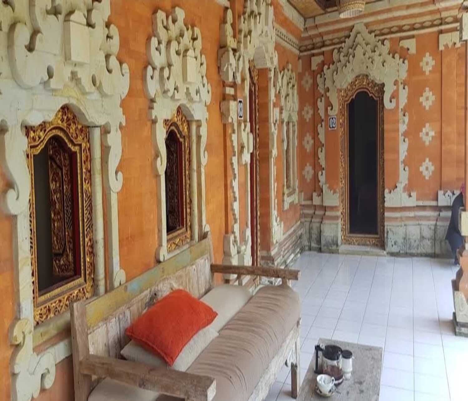 Bahagian dalam