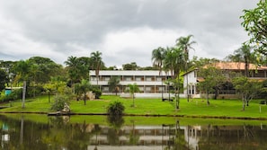 Exterior - Orla Silvânia (Vianópolis)