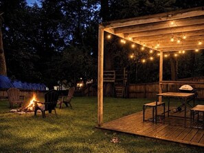 تناول الطعام بالخارج