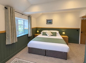 Room - The Horseshoe Inn (Mamhilad)