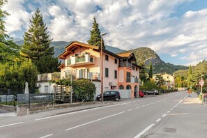 Exterior - New Listing (Arco)