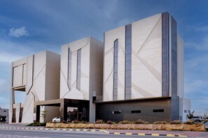 Exterior - Best Western Duqm (Duqm)