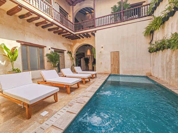 Piscina