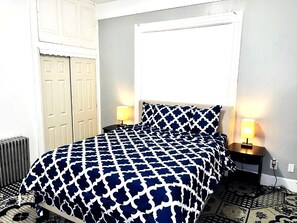 Room - Charming & Cozy  3-bedroom apartment in Long Island City next to Manhattan ! (Long Island City)