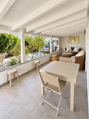 Outdoor dining - New Listing (Les Terres Basses)