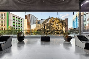 Property grounds - CBD Sanctuary | 2BR, Tram, Pool, Spa, Sauna & Gym (Melbourne)