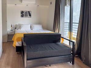 Room - New Listing (Buenos Aires)