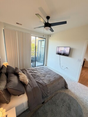 Room - Cozy 1-bedroom apartment with AC in marvelous Arlington (Arlington)
