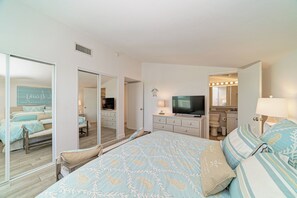 Room - Your Family-Friendly Beach Getaway on Longboat Key (Longboat Key)