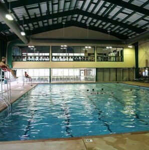 Pool - Huge Luxury 2-bedroom Villa at The Regal Vistas at Massanutten Virginia (Massanutten)