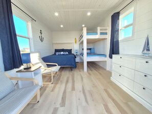 Room - North Shore Ocean View Beach House (Sea View)