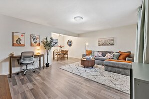 Living area - Cozy Montrose Retreat, King Bed + Parking (Houston)