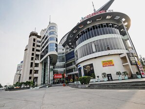 Ngoại thất