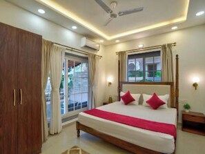 Room - Silver Palm Resort (Candolim)