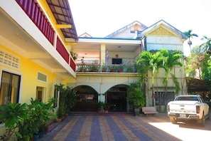 Exterior - Kampot Guesthouse (Kampot)