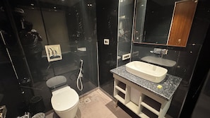 Bathroom - SS Hotels (Hamirpur)