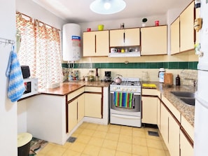 Private kitchen - New Listing (Monte Grande)