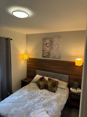 Room - The Roebuck Alcester (Kings Coughton)