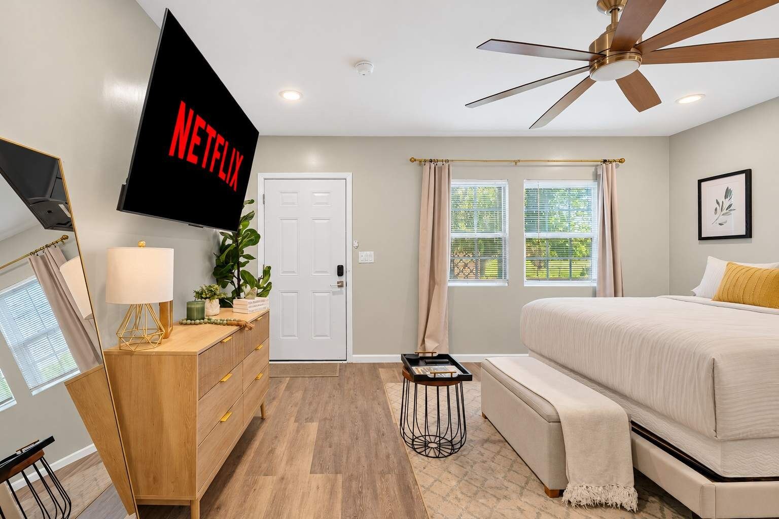 Bedroom 1: Feel right at home in this cozy bedroom with a comfortable bed and TV for entertainment. Enjoy a relaxing atmosphere that's perfect for unwinding and getting a good night's rest.