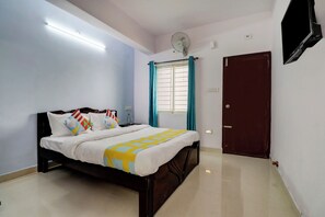 Room - Hotel O Home Mishra Suites (Bangalore)