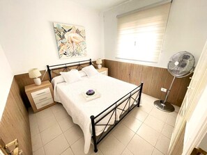 Room - 🌟 CASA MIMOSA Two Bedroom Apartment Central Caleta Pool Private Roof Terrace 🌟 (Castillo Caleta de Fuste)
