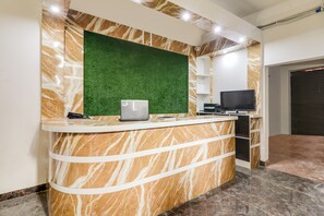 Lobby - Hotel O by OYO Navya Grand (Patna)