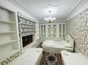 Kamar