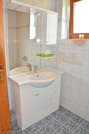 Bathroom - New Listing (Krispl-Gaissau)
