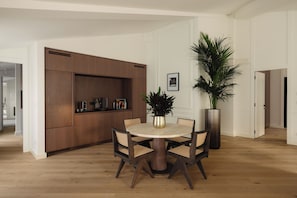 Dining - Ouverture (Milano)