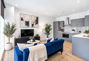 353F7534-8CA7-4B54-8049-BC77054C9BE2 - Coulsdon Central Stay | 2 Bedrooms | Sleeps 5 (Coulsdon)