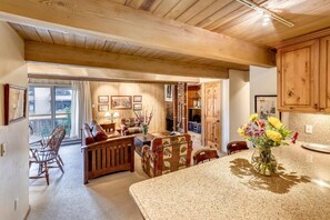 Living area - Chateau Aspen 14 (Aspen)