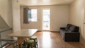 Room - Apto 2 Quartos com Ar Condicionado no S o Pelegrin (Caxias do Sul)