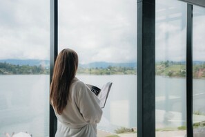 Lake view - Bliss Club (El Peñol)