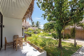 Outdoor dining - The Beach Resort (Koh Rong island)