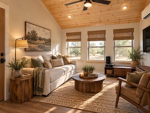 Living area - The Pondside Farmhouse at Buckin' Duck Ranch (Cibolo)