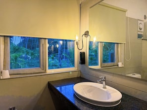 Bathroom - Ibex Resorts Sethumadai -Banyan Tree (Sethumadai)
