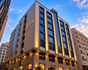 Front of property - Palette Capital Hotel (Abu Dhabi)