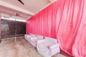 Interior - Hotel O by OYO The Hotal Vishnu (Bettiah)