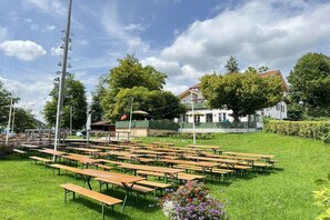 Mcd Background Maps Apartment with 1 bedroom (Seehausen am Staffelsee, DEU): Reviews ...