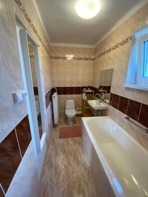 Bathroom - Penzión Oáza (Trnavský kraj)