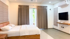 Room - Banasura Hill Trekking ticket counter (Padinjarathara)